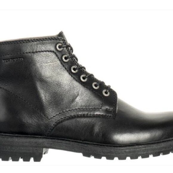 Mens handmade boots from Switzerland water resistant leather wool lined 12.5,13